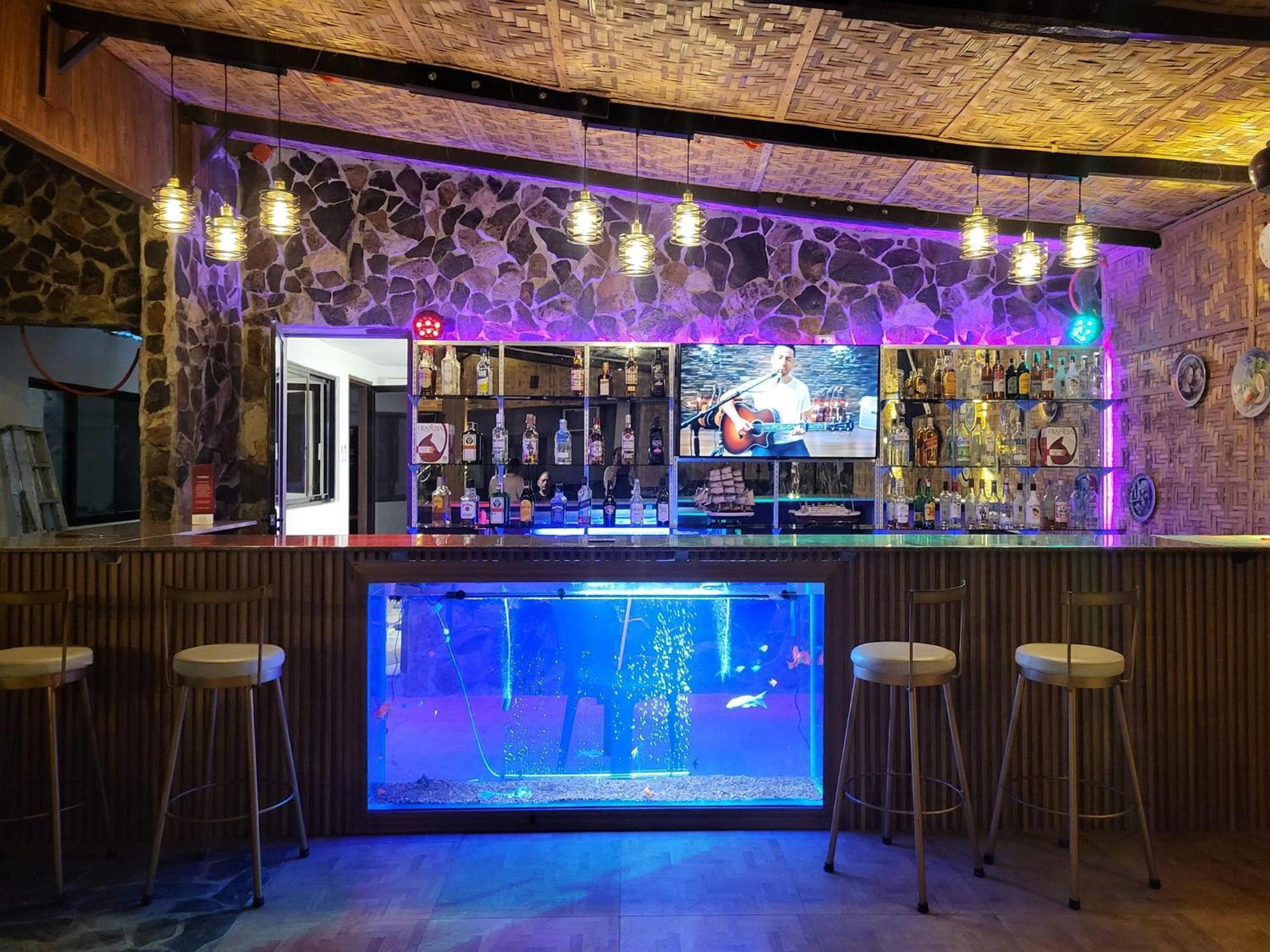 Vincent Resort Hotel Angeles Zewnętrze zdjęcie
